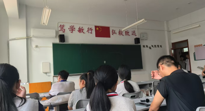 过完生日，今天来报道！